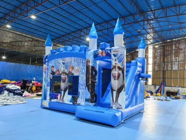 Bouncing Castles (Medium, Giant with Slides) - Image 5